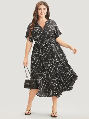 Geometric Print Notched Dolman Sleeve Pocket Belted Arc Hem Dress