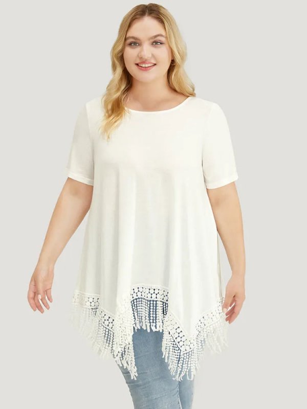 Solid Round Neck Lace Fringe Hem T-shirt