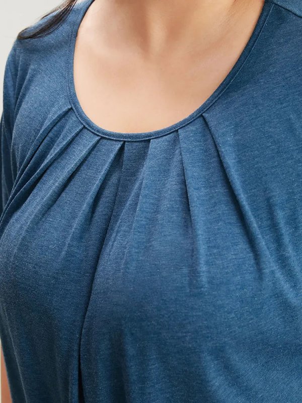 Solid Round Neck Pleated Detail T-shirt