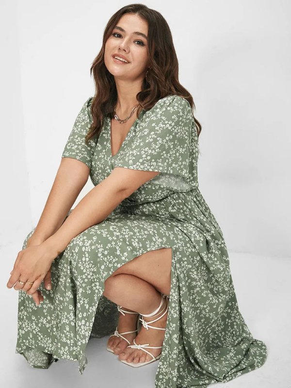 [Hot Sale] Flutter Sleeve Ditsy Floral Pocket Split Maxi Dress