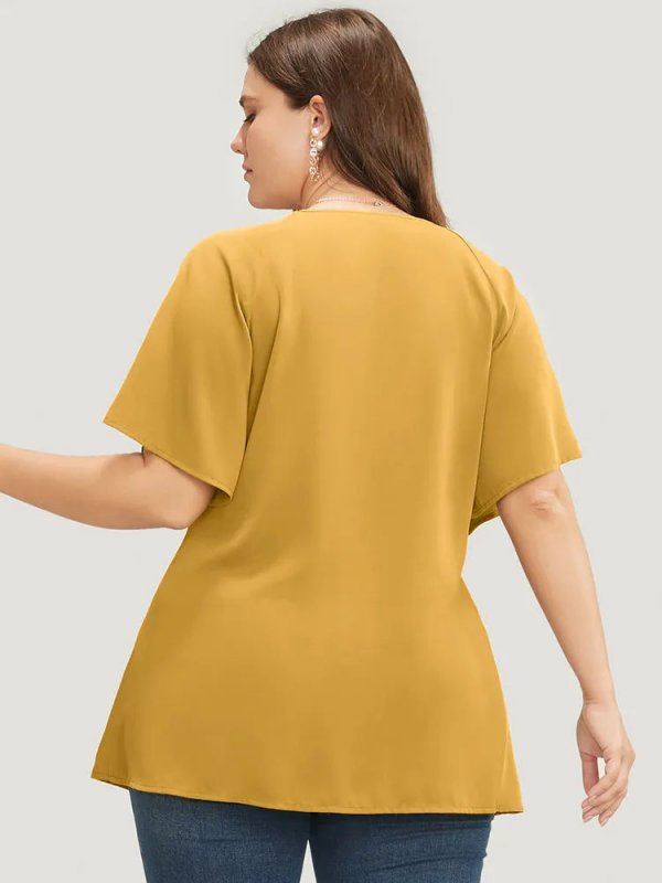 Plain Keyhole Knotted Front Ruffle Sleeve Blouse