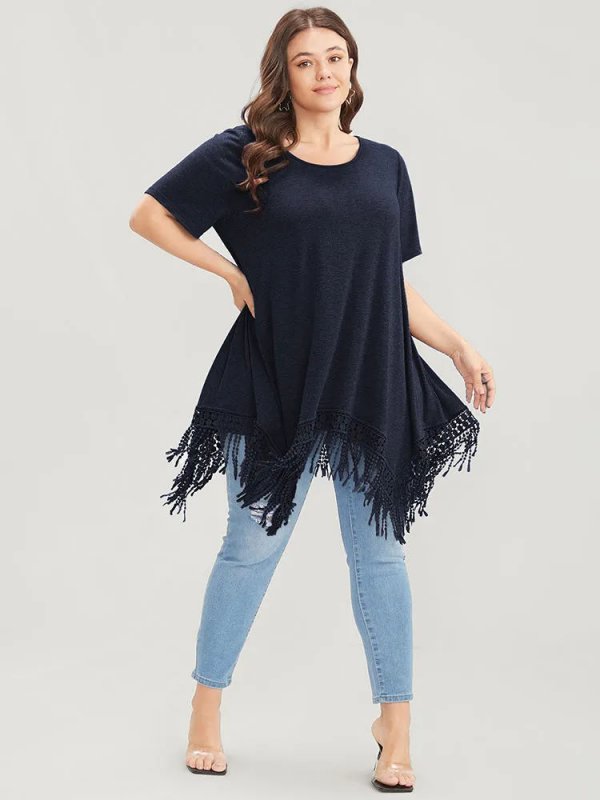Solid Round Neck Lace Fringe Hem T-shirt